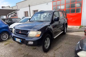 Mitsubishi Pajero 2.5 TDI 3p. GLX