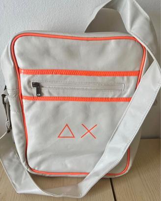 BORSA A TRACOLLA