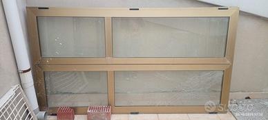 Porta finestra 2 ante in alluminio e vetro camera