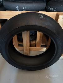 Gomme posteriori Dunlop VAL38 anno 25/26