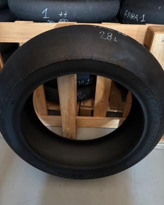 Gomme posteriori Dunlop VAL38 anno 25/26