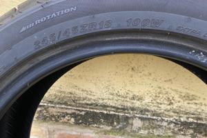 Pneumatici 245/45/18 100W