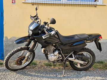 Yamaha XT 600