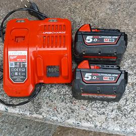 batterie  e caricabatterie  milwaukee 