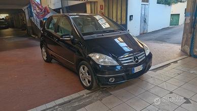 Mercedes-benz A 160 BlueEFFICIENCY Elegance