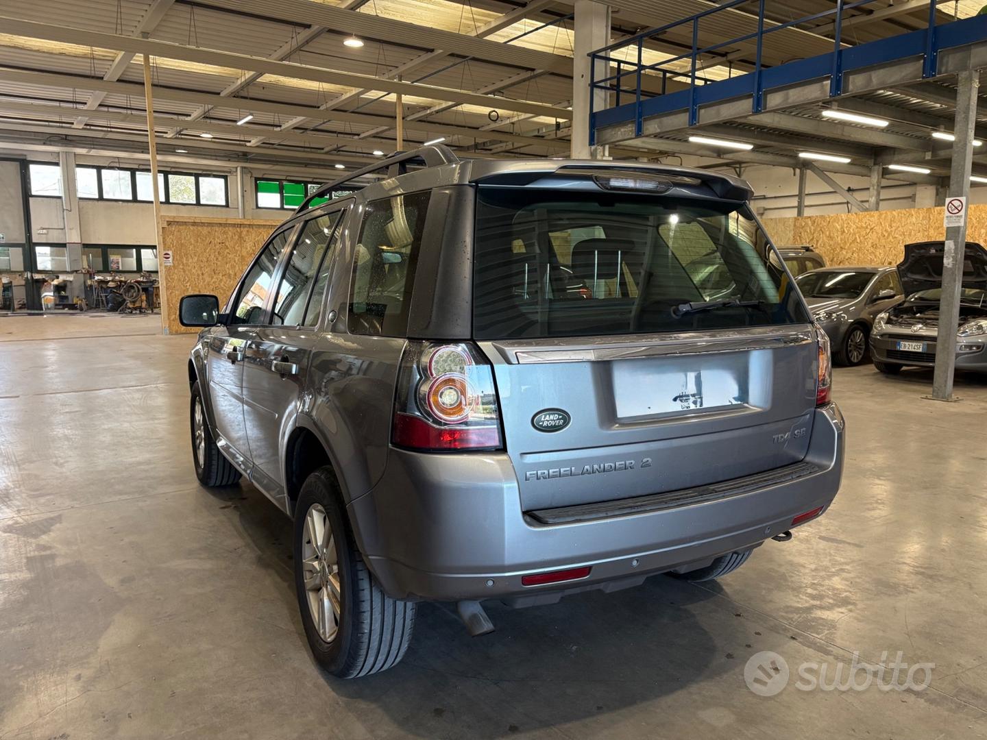 Land Rover Freelander 2 2013 photo 3