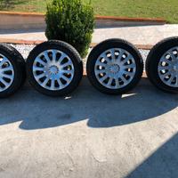 Cerchi e gomme invernali 185/60/R15 88T