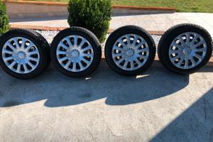 Cerchi e gomme invernali 185/60/R15 88T