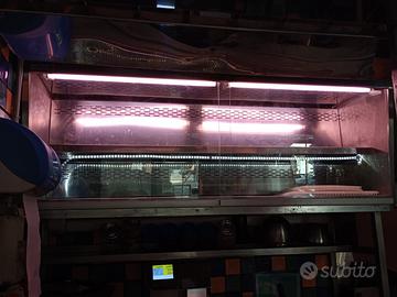 Retrobanco per salumi e formaggi