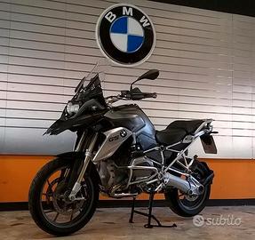 Acquistiamo moto Bmw usate e d'epoca
