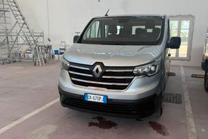 Renault Trafic 9 posti