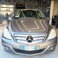 MERCEDES-BENZ B 200 CDI Premium