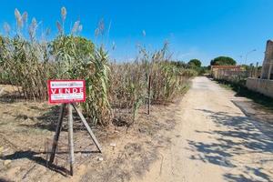 Triscina terreno edificabile 2000 mq c.ca