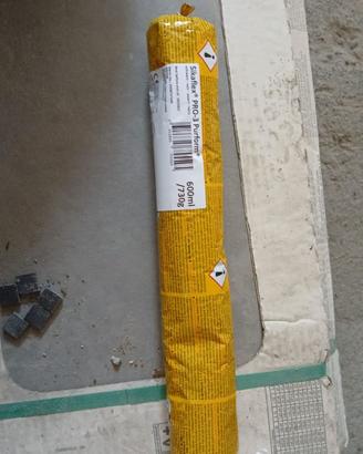 Isolante Elastico per fughe e giunti