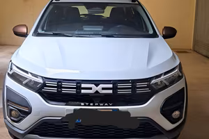 dacia sandero stepway extreme cambio automatico