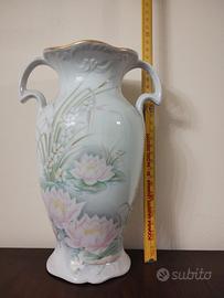 vaso in porcellana di Limoges