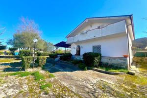 VILLA SINGOLA A SESSA AURUNCA