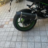 SLIP-ON LV ONE Evo Carbon Kawasaki Z500