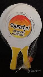 Racchettoni nuovi da spiaggia in legno