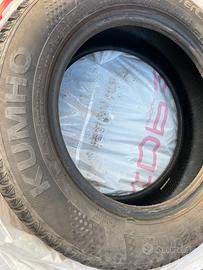 Set 4 pneumatici KUMHO 175/65 R14 82T.
