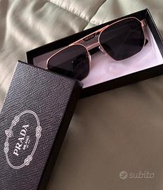 Occhiali da sole Prada