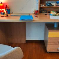 SCRIVANIA A 2 PIANI LAVORO CON CASSETTIERA