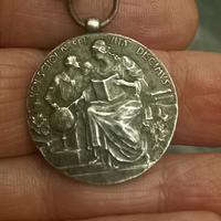 bellissimaa medaglia con nastrino 1850 1890 circa