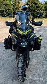 Moto TRK 702X Benelli 