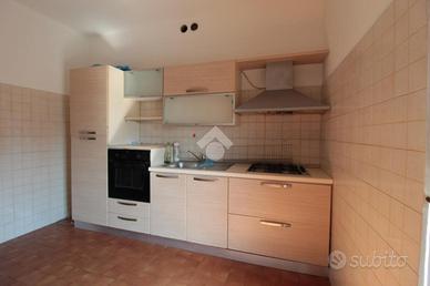 4 LOCALI A DUEVILLE