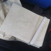 82 Piastrelle in Gres Porcellanato 15x15