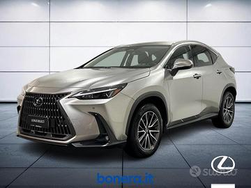 Lexus NX 2.5 hybrid Premium 4wd e-cvt