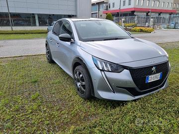 peugeot 208 gt elettrica