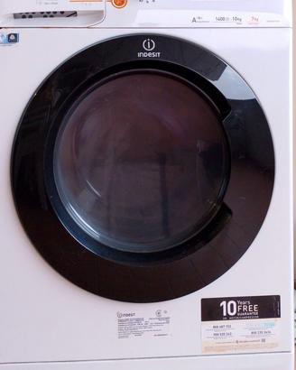 Lavasciuga Indesit 10 kg 1400 giri
