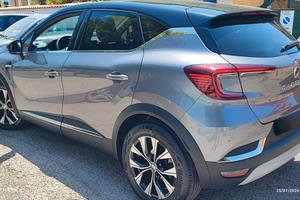 Renault Captur 1600cc benzina Full Hybrid 2023