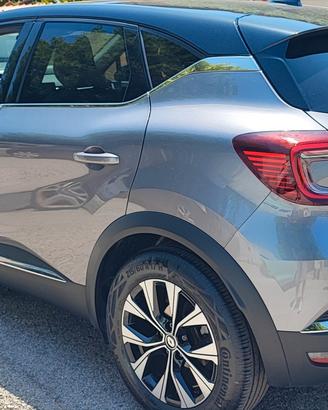 Renault Captur 1600cc benzina Full Hybrid 2023