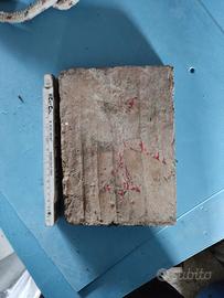 Mattone/mattonella con croce Patèe/Patente/Potente