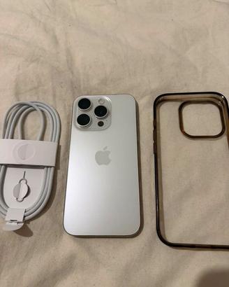 Apple iPhone 15 Pro – 128 GB – Titan