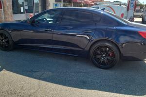MASERATI Quattroporte V6 Diesel 275 CV