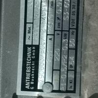 Motore funzionante originale Emco!!