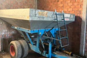 Spandiconcime Milani 30 quintali