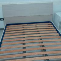 rete matrimoniale con doghe più telaio letto