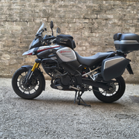 Suzuki Vstrom dl 1000