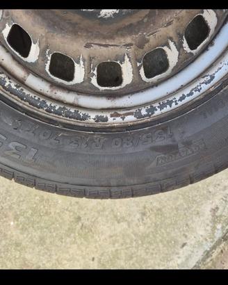 Pneumatici 135/80 r13     70 t