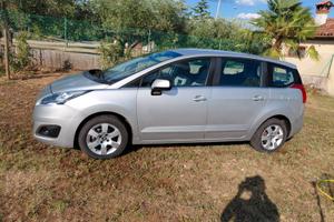 autovettura Peugeot 5008 come d documenti
