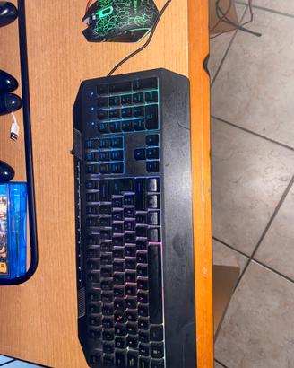 Trust GXT Tastiera Gaming RGB + Mouse Gaming