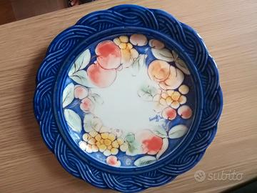 Piatto in ceramica dipinto a mano da arredamento