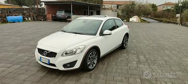 Volvo C30 D2 R-Design 1.6 diesel