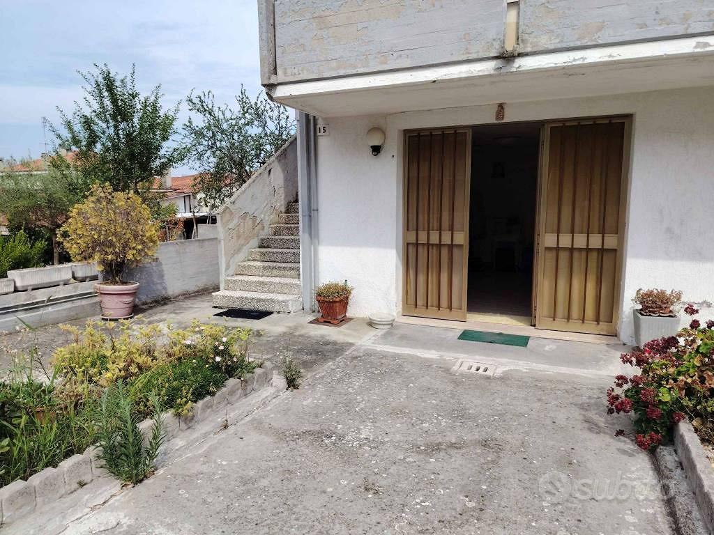 House in Pesaro, Case Bruciate - Vista 3