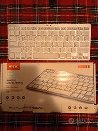 Tastiera bluetooth per pc