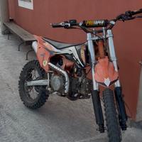 Pit bike